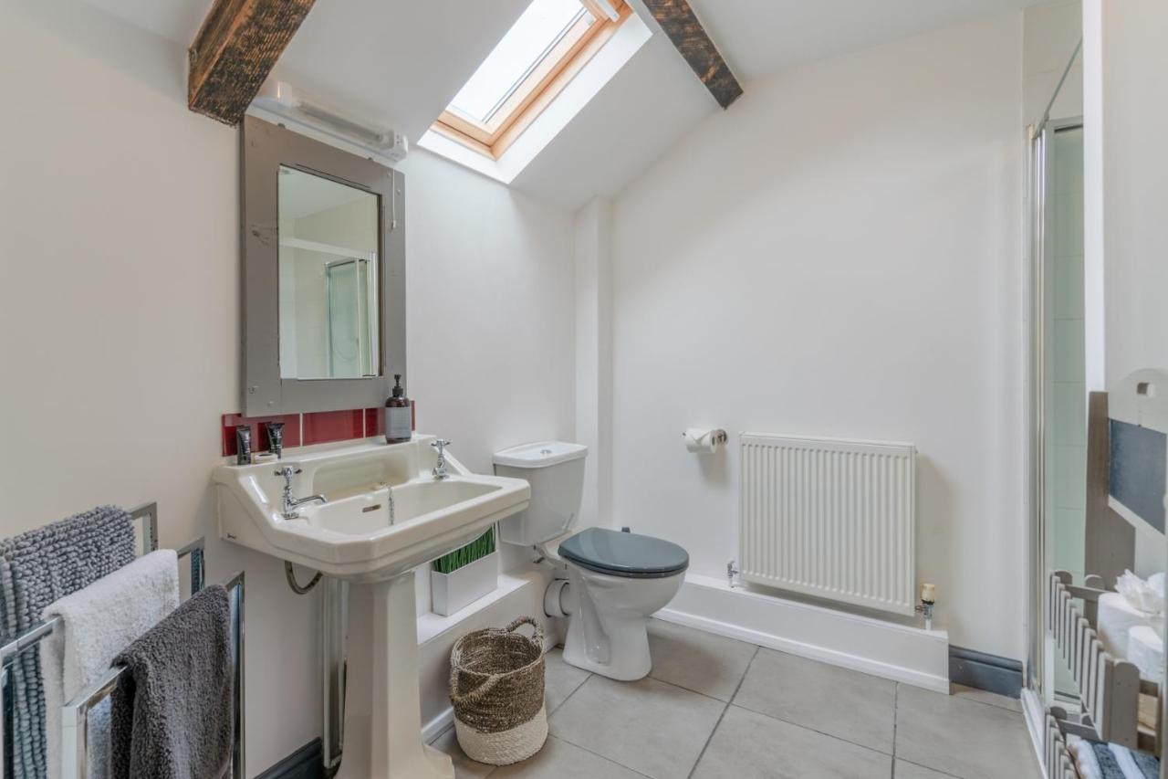 Buff Lodge Tackley Extérieur photo