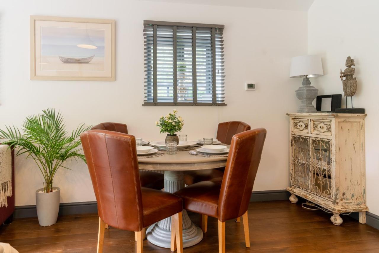 Buff Lodge Tackley Extérieur photo